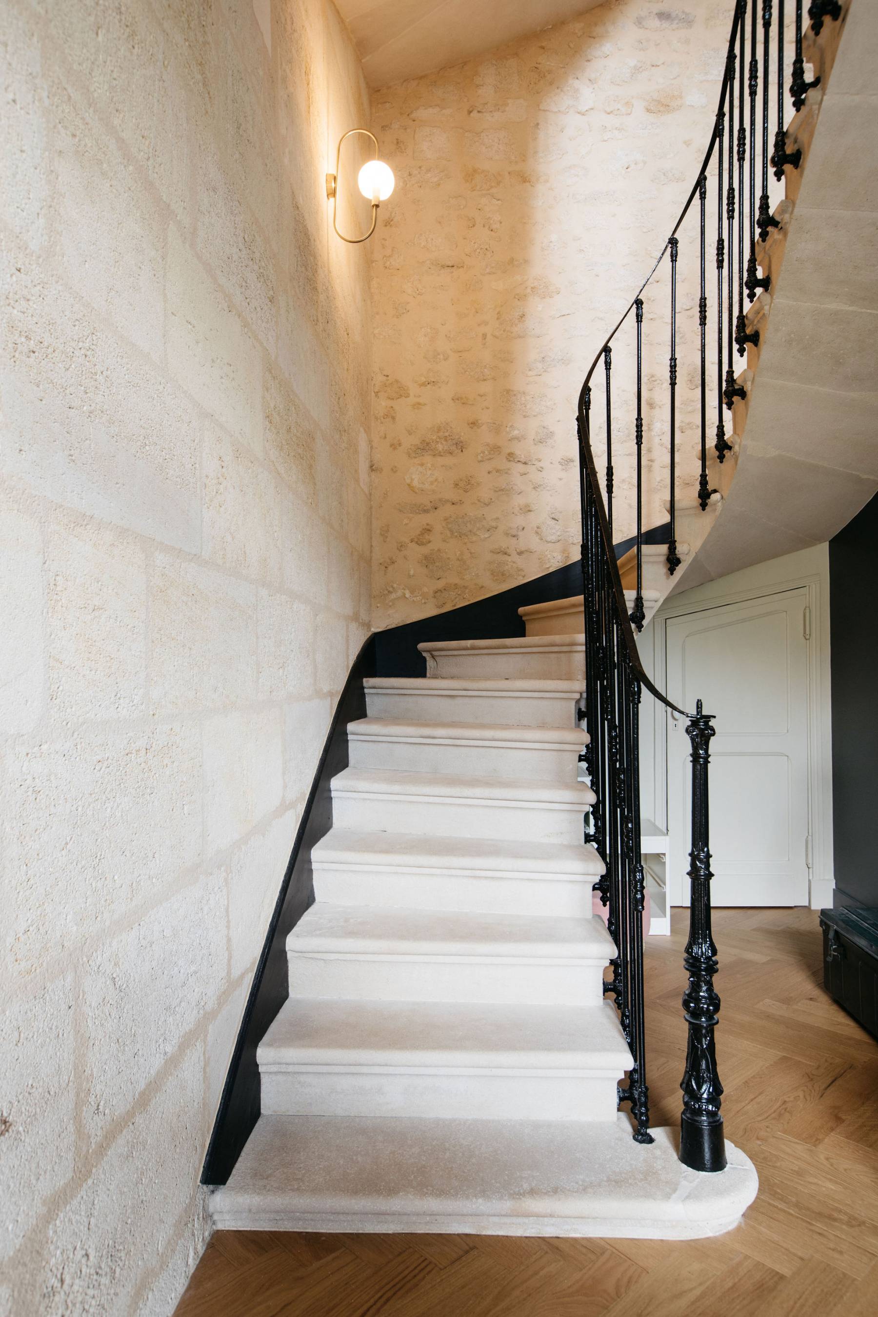 Rénovation escalier pierre - Saint Emilion (33)